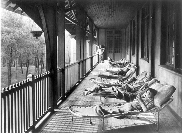Children at a convalescent home in the Vosges, from a brochure for ''L''Enfance Cooperative'', c.193 van French Photographer