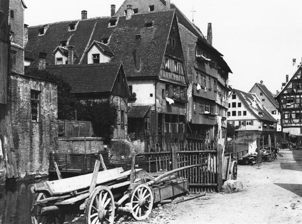 View of the Old Quarter, Ulm, c.1910 (b/w photo)  van Jousset