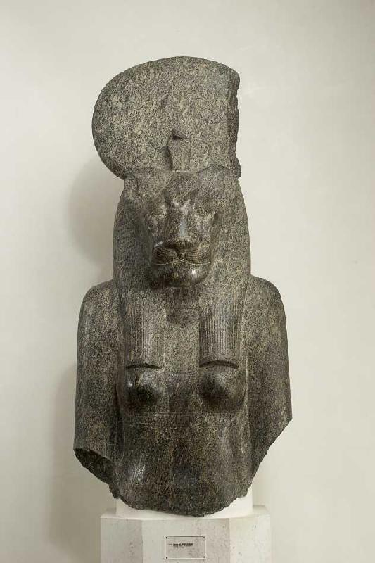 Statue der Göttin Sachmet van Ägyptisch