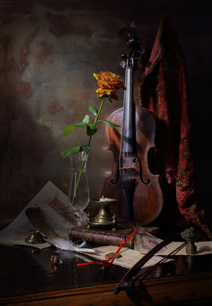 Still life with violin and rose van Andrey Morozov