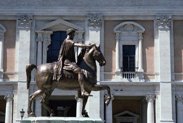 Equestrian Statue of Marcus Aurelius (AD 161-180) (photo) van Anoniem