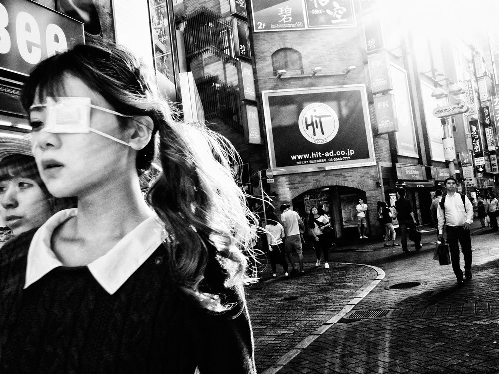 Shibuya Street - TOKYO 2016 van Ash Shinya Kawaoto