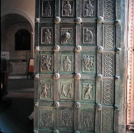 Doors from the facade van Barisano  da Trani