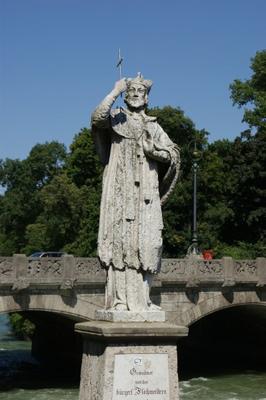 Floßmeisterdenkmal in München van Christian Beckers