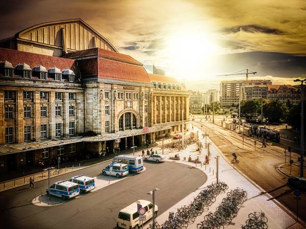 Hauptbahnhof Leipzig im Sonnenschein.jpg (20813 KB)  van Dennis Wetzel