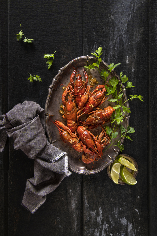 Crayfish and parsley van Diana Popescu