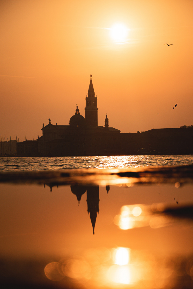 Venice sunrise van Dominik