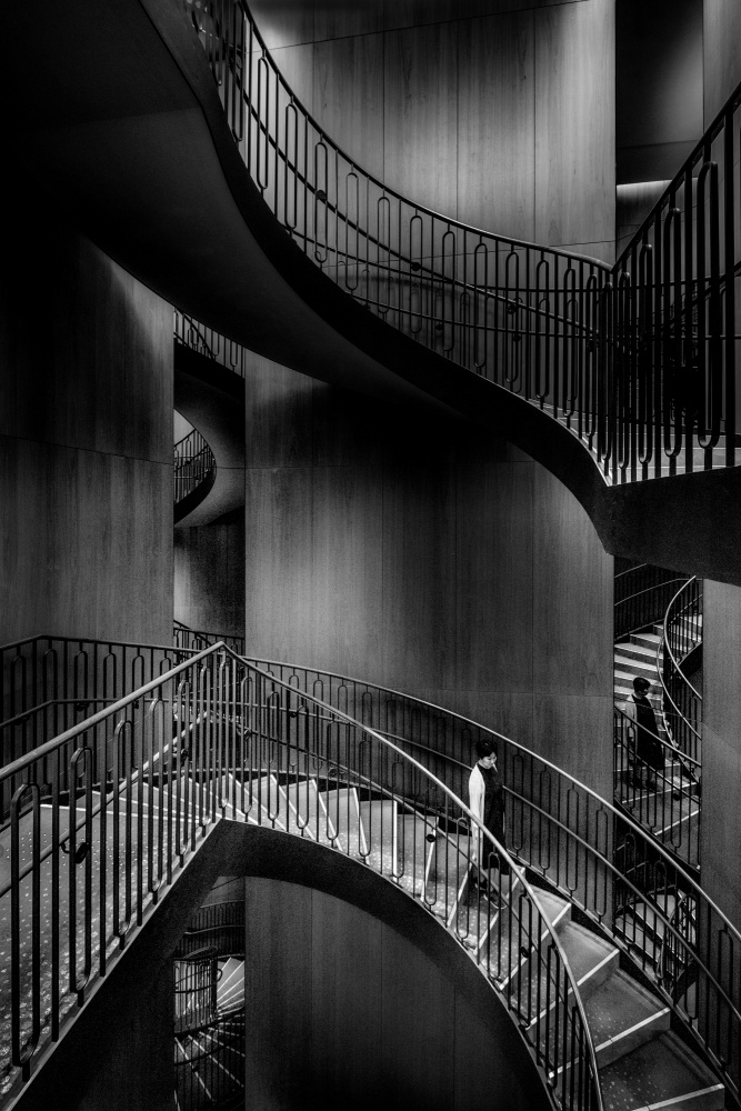 Space with spiral staircases van Eiji Yamamoto