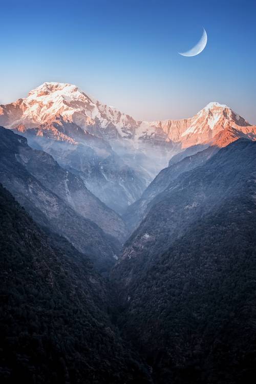 Himalayan Evening van emmanuel charlat