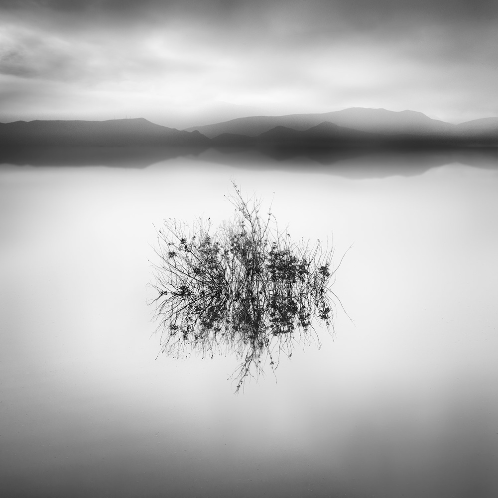 Lake Reflections II van George Digalakis