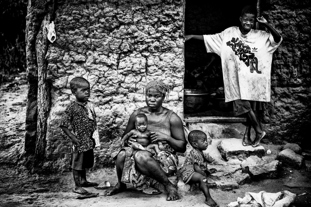 Joy and sadness-Benin van Joxe Inazio Kuesta Garmendia