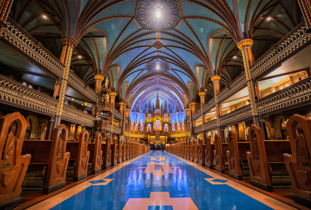 Notre Dame de Montreal van Leon U