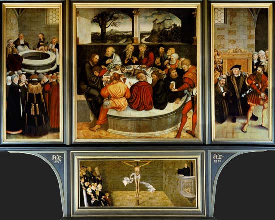 Triptych, left panel, Philipp Melanchthon performs a baptism assisted by Martin Luther; centre panel van Lucas Cranach (de oude)