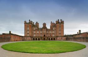 Drumlanrig Castle