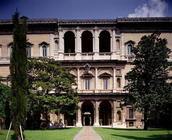 View of the rear facade from the garden, design begun by Giacomo Vignola (1507-73) and completed by