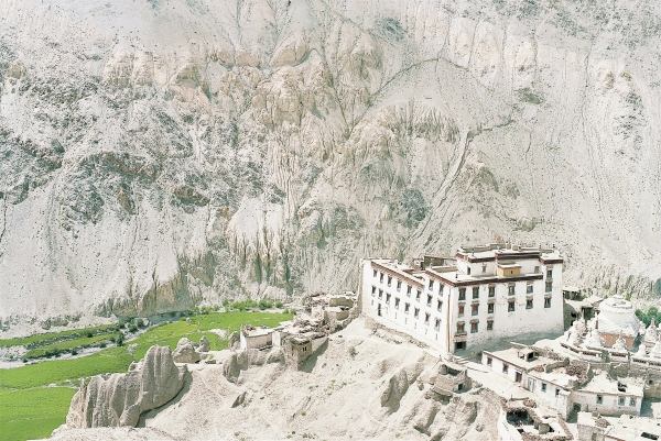 Lamayuru monastery (photo)  van 