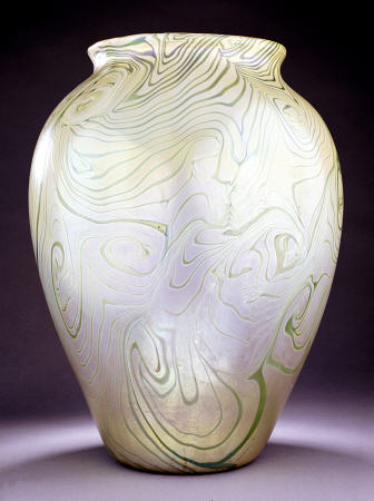 Large Favrile Glass Vase van 