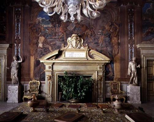 The entrance hall, detail of the fireplace decorated with the coat of arms of Cardinal Pietro Aldobr van 