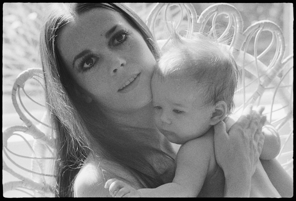 Natalie Wood with daughter van Orlando Suero