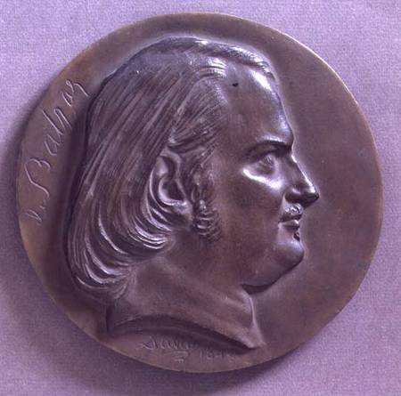 Portrait medallion of the French novelist Honore de Balzac (1799-1850) van Pierre Jean David d'Angers
