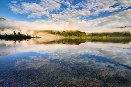 Im morgenlicht Spiegelnde Landschaft im Almsee