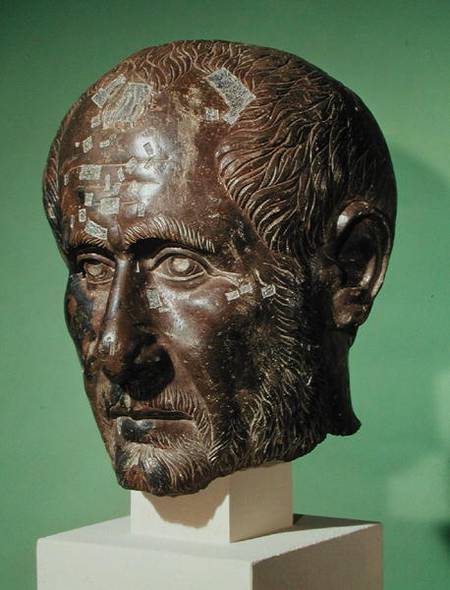 Head of Trajanus Decius (201-251) from Samisegetuza, Romania van Roman