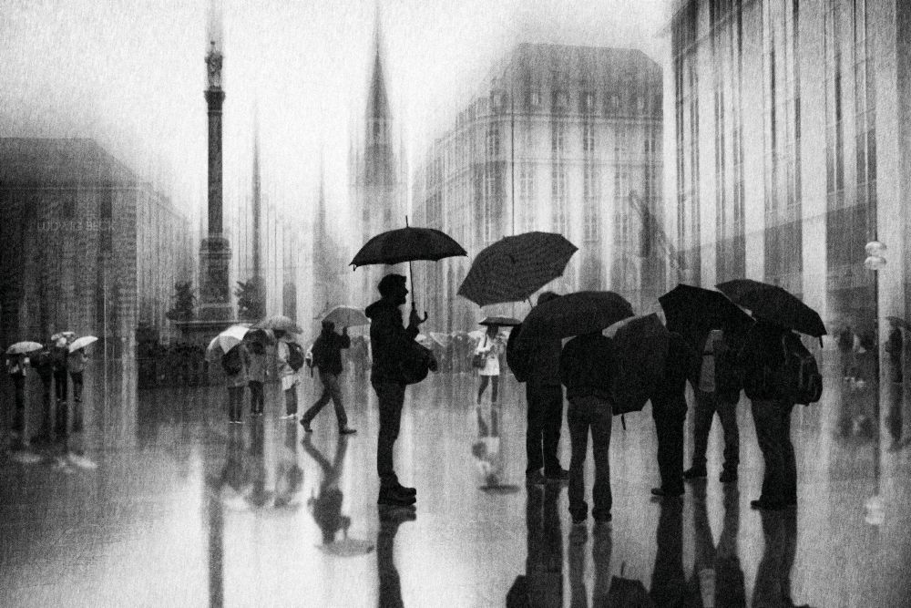rain in Munich van Roswitha Schleicher-Schwarz