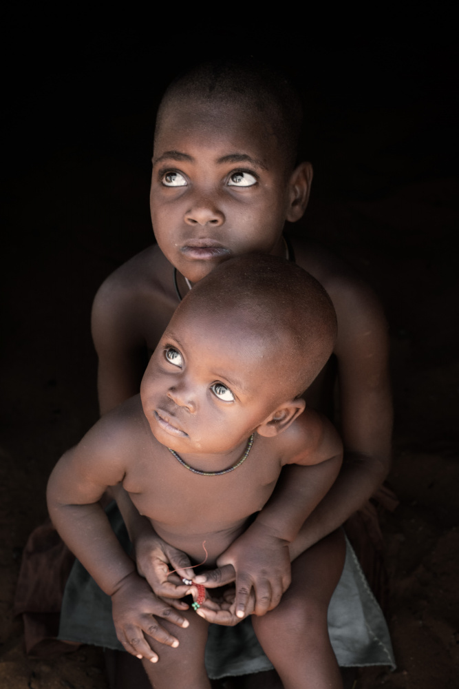 Children of the Himba van Trevor Cole