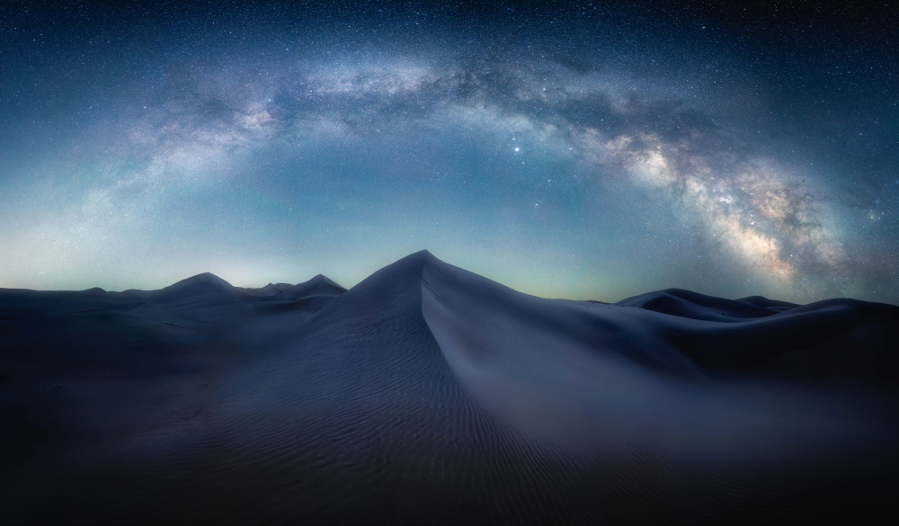 Desert starry sky van Yuan Cui